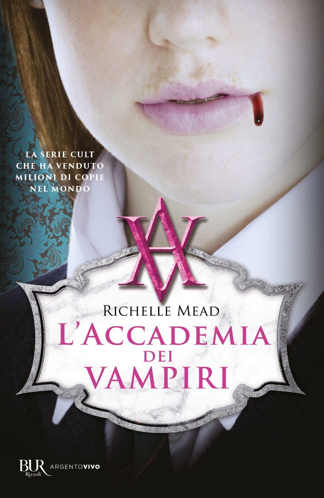 L' accademia dei vampiri - Richelle Mead - Rizzoli, 2017 libro usato