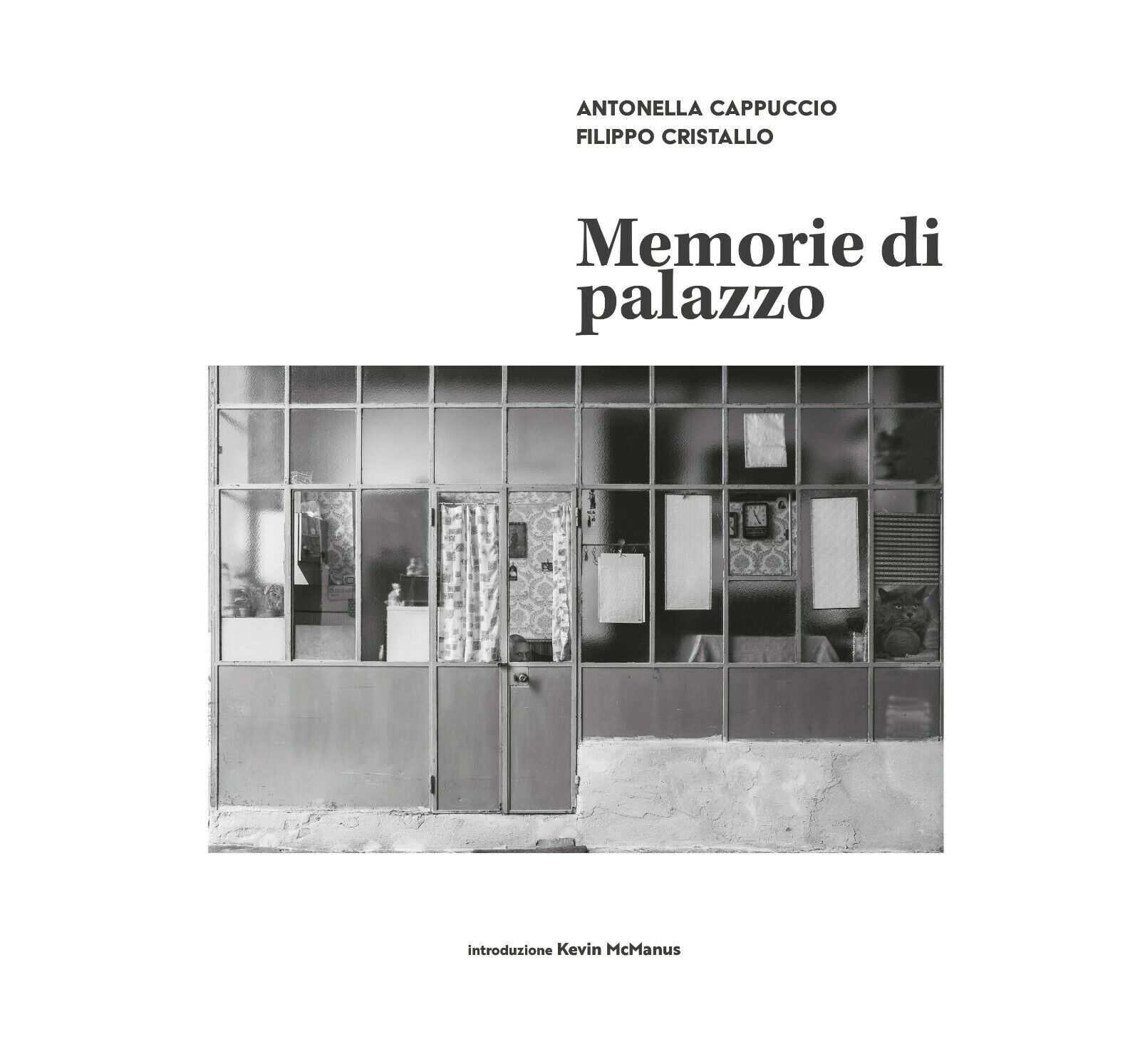 Memorie di palazzo, Antonella Cappuccio, Filippo Cristallo,  2020,  Youcanprint libro usato