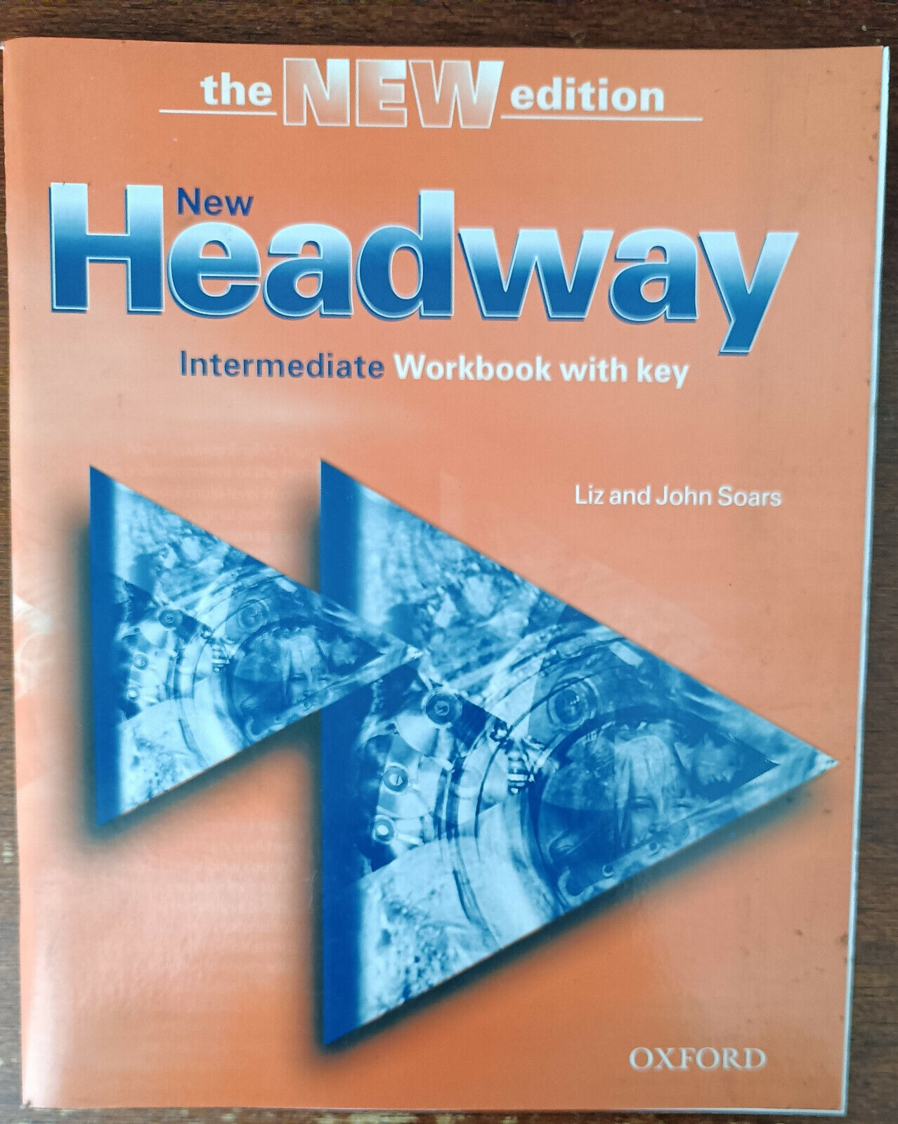 New Headway - Liz Soars,  John Soars - Oxford, 2003 - A libro usato