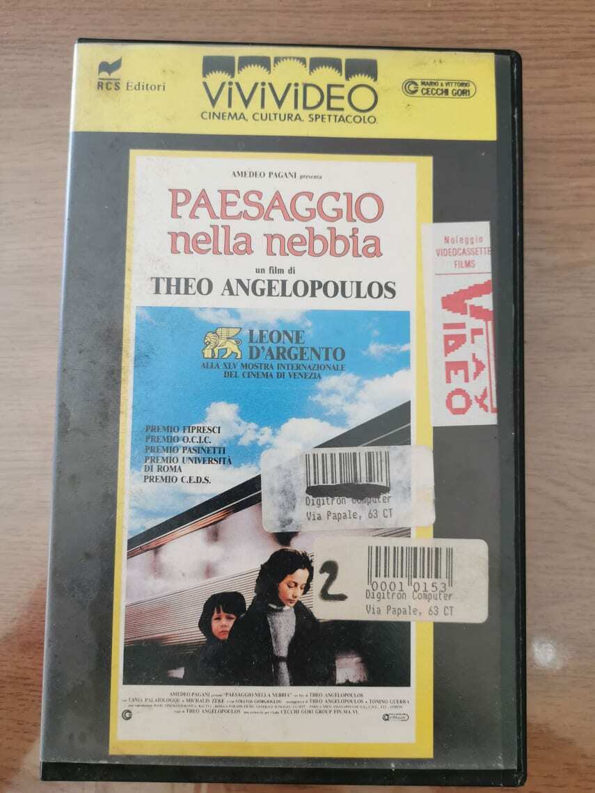 Paesaggio nella nebbia - T. Angelopoulos - RCS Editori - 1987 - VHS - AR vhs usato