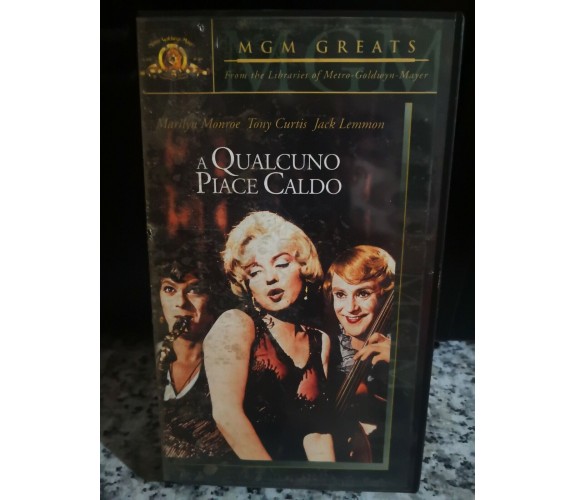 A Qualcuno piace caldo - vhs - 2000 - Univideo -F