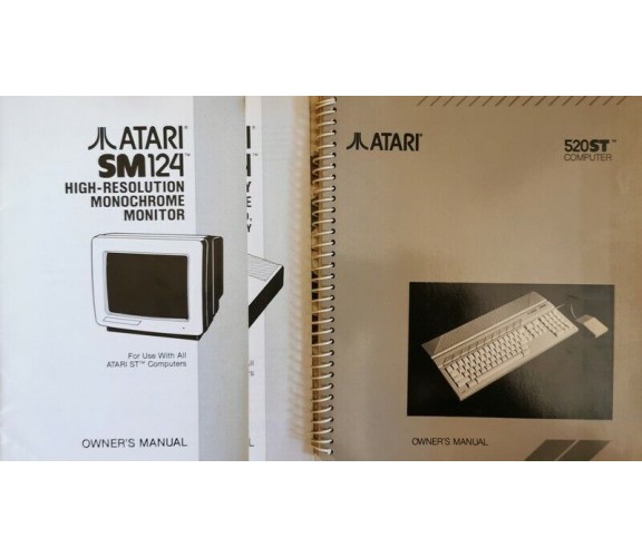 COLLEZIONISMO. Atari Owner’s Manual + due fascicoli  di Atari,  1985 - ER