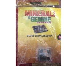 Minerali e gemme da tutto il mondo di grandi dimensioni n. 6 Geode di Calcedonia