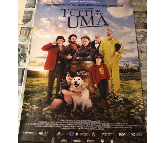 Poster locandina Tutti per Uma 100x70 cm ORIGINALE da cinema 2021 di Susy Laude