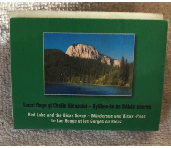 Red Lake and the Bicaz Gorge views of the landscape di Aa.vv.,  Mark House Srl